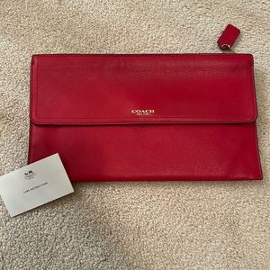 NWOT Coach clutch